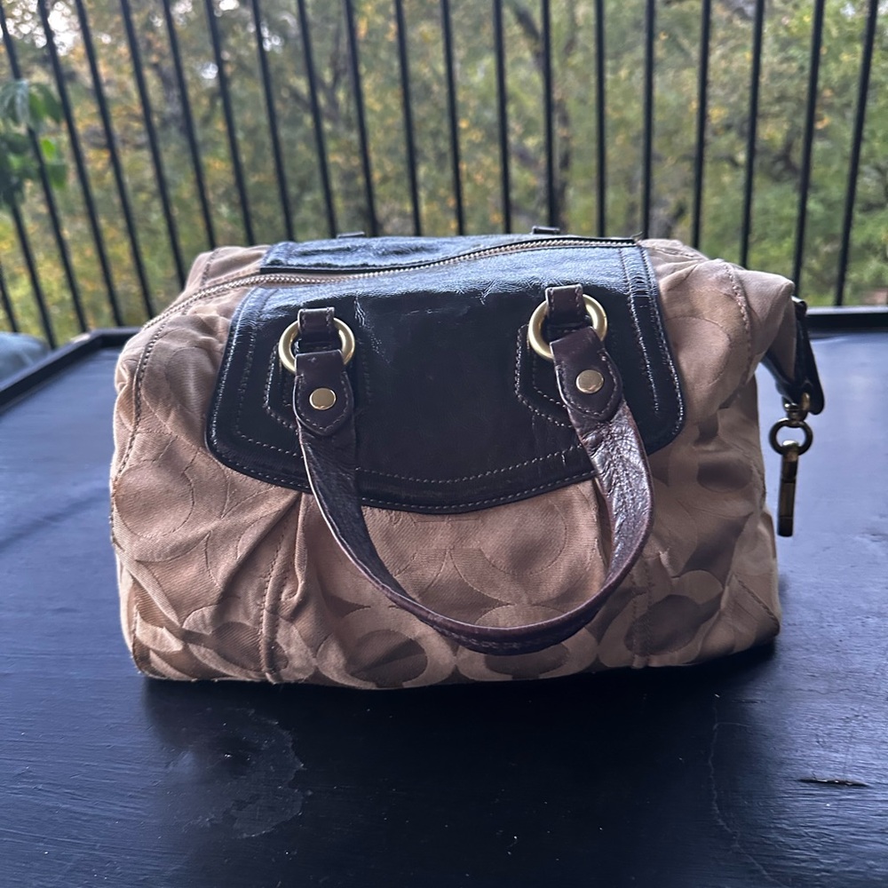 SOLD - Picture 3 of 4